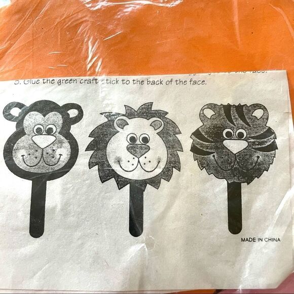 Animal stick craft project - Picture 7 of 8